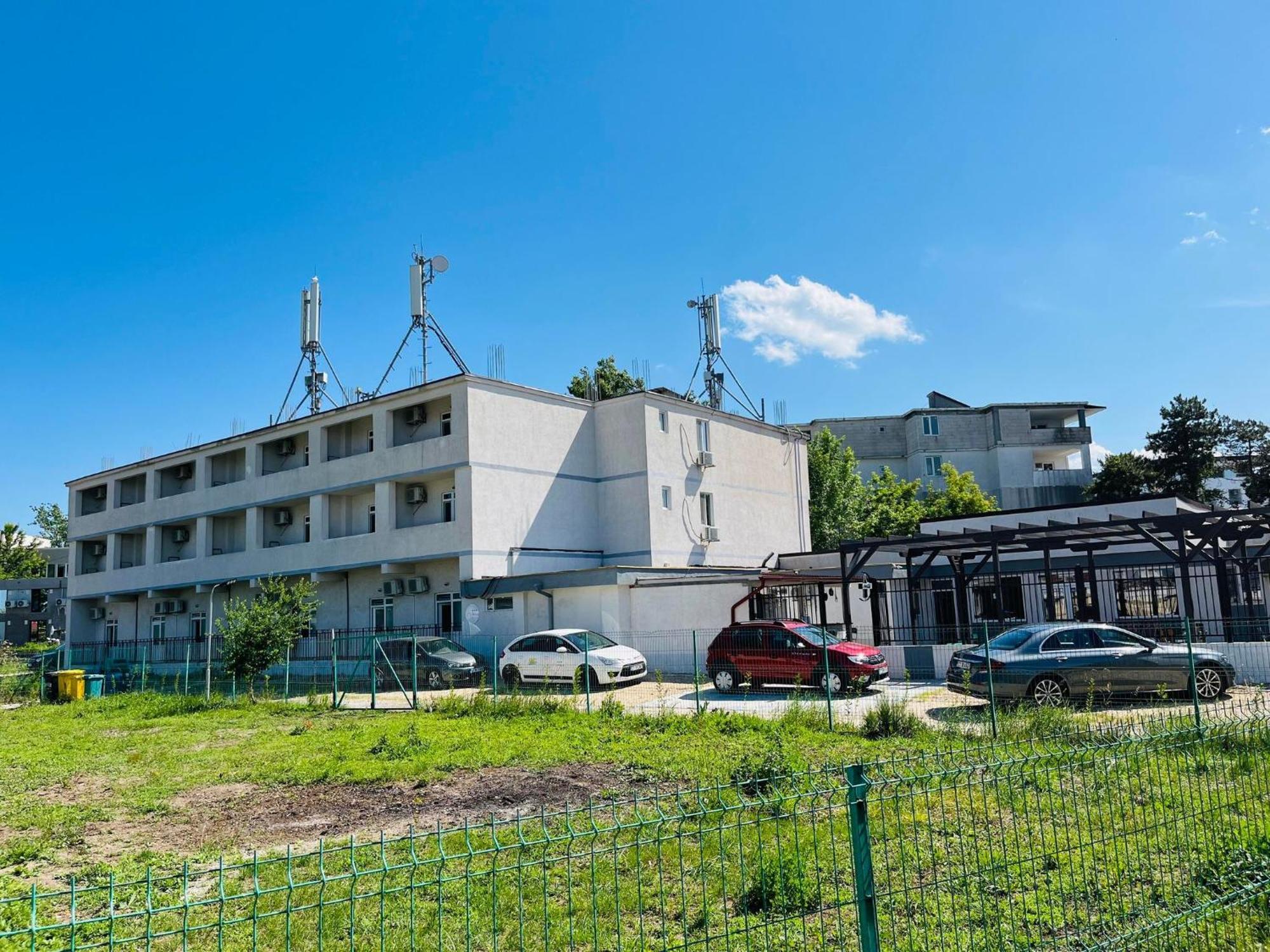 Hotel Perla à Costinesti Extérieur photo