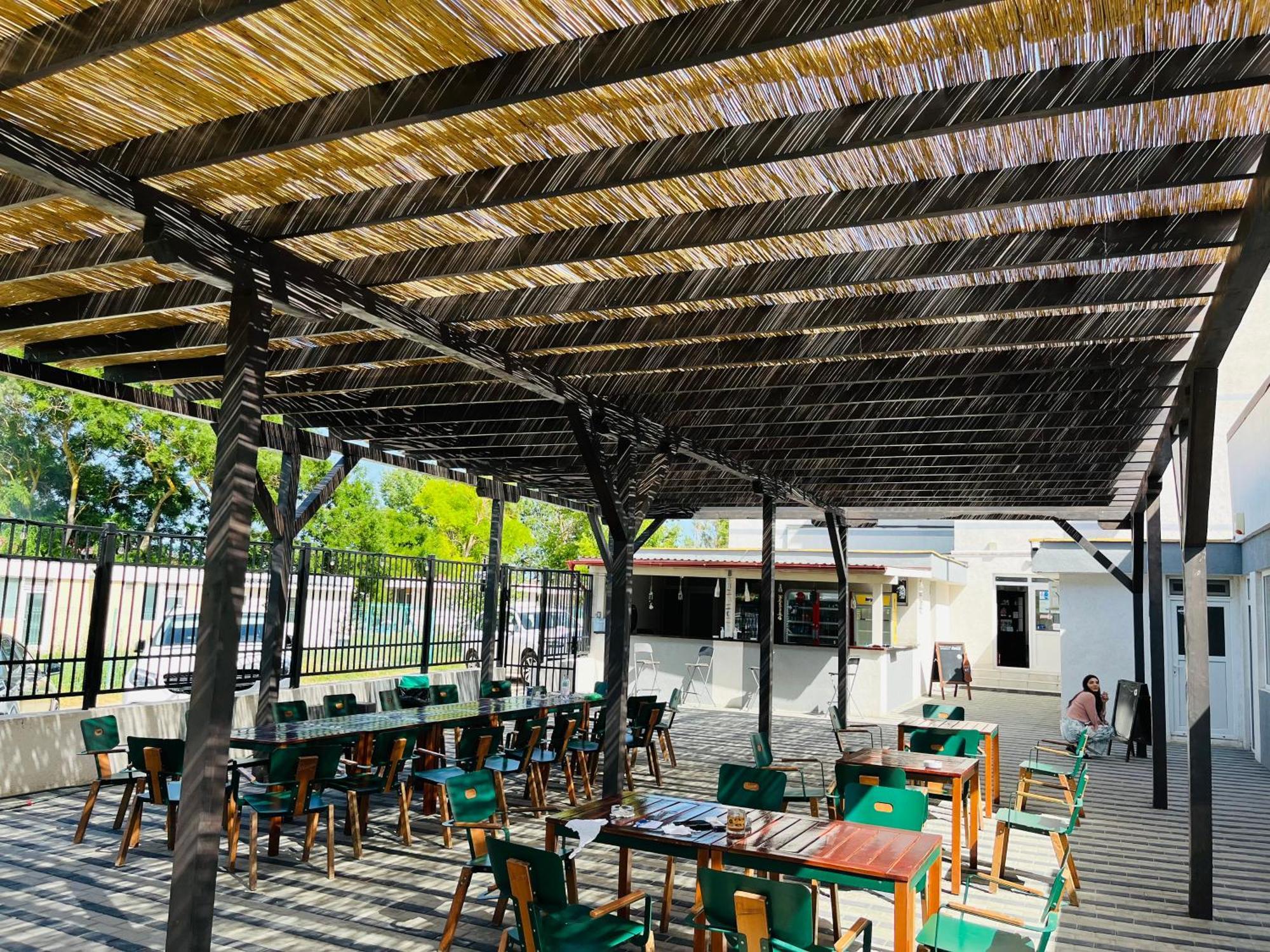 Hotel Perla à Costinesti Extérieur photo